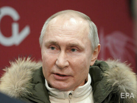 Пєсков заявив, що Путін щепився проти COVID-19. Але росіянам цього не покажуть