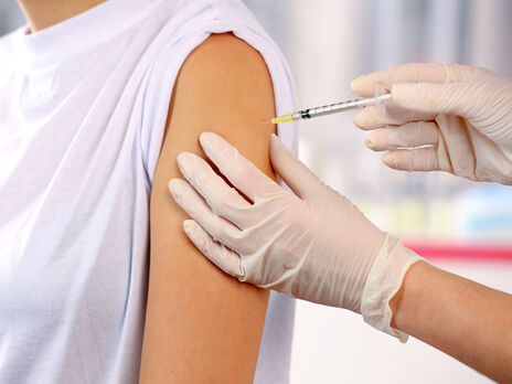 46% украинцев считают, что система здравоохранения Украины не справится с вакцинацией населения от COVID-19 – опрос