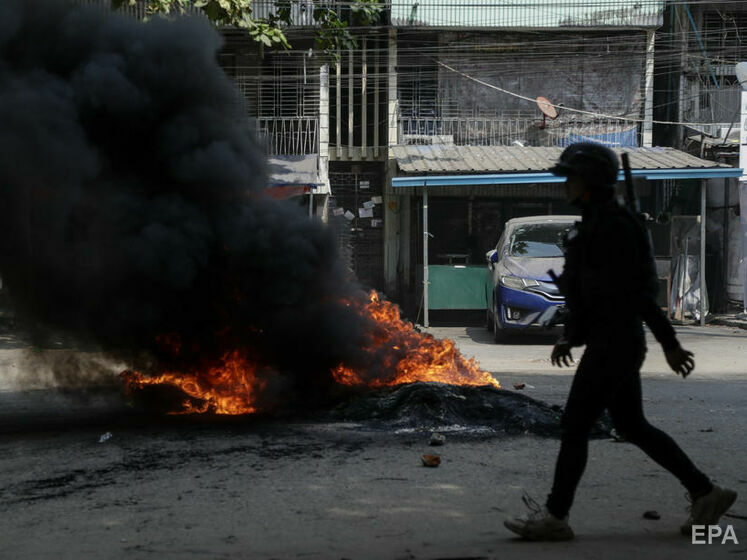 Пентагон та оборонні відомства країн-союзників засудили насильство проти протестувальників у М'янмі