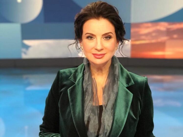 Російська пропагандистка Стриженова впала у прямому ефірі під час обговорення Голодомору в Україні. Відео