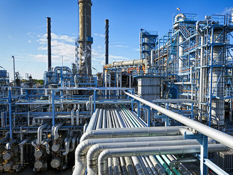 Промисловці закликали Разумкова не голосувати за законопроєкт про екоконтроль