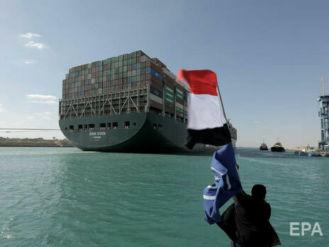 Адміністрація Суецького каналу оцінила збитки від блокади контейнеровозом Ever Given більш ніж в $1 млрд