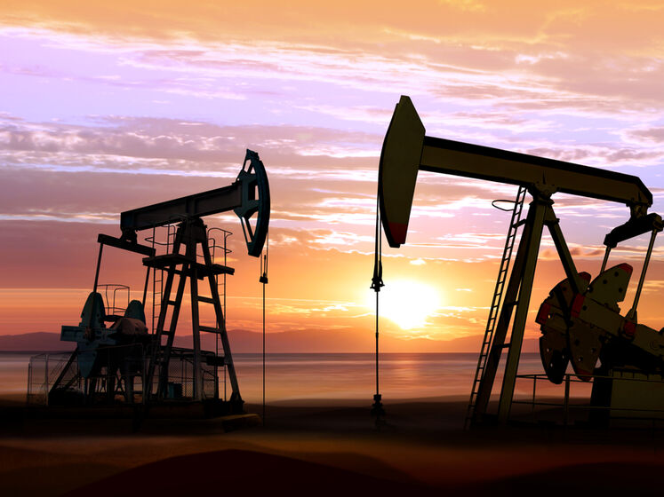Країни ОПЕК+ домовилися збільшити нафтовидобування. Нафта почала дорожчати