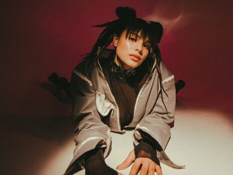 Michelle Andrade презентувала іспансько-англомовний альбом і кліп на лід-сингл. Аудіо, відео