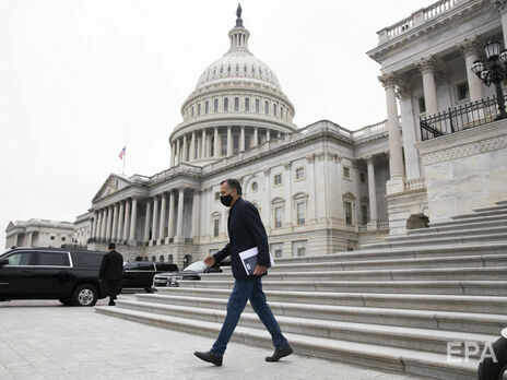 Здание Конгресса США закрыли из-за угрозы безопасности, есть раненые