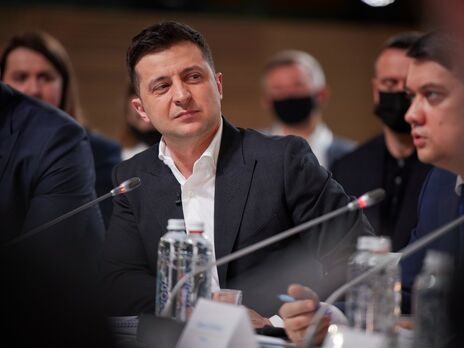 Зеленский о заседаниях СНБО: Жалею, что у нас не семь пятниц в неделю