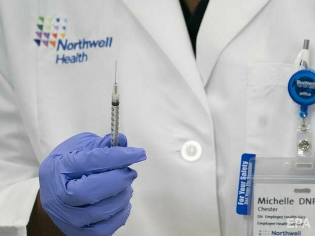 У США протягом доби ввели понад 4 млн доз вакцин проти коронавірусу