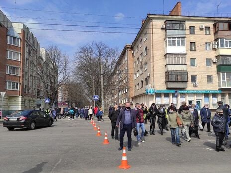 В Полтаве протестовали против жесткого карантина, предприниматели требуют открыть рынки