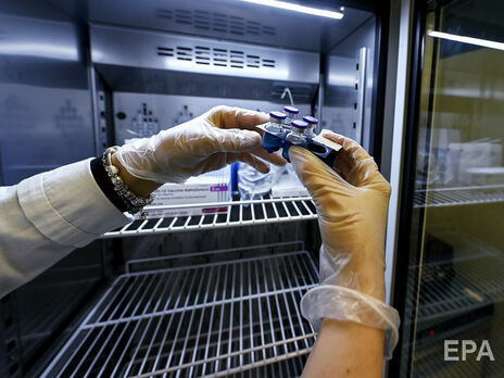 В Одессе заявили, что в ближайшее время начнут вакцинацию Pfizer. В Минздраве об этой поставке ничего не знают