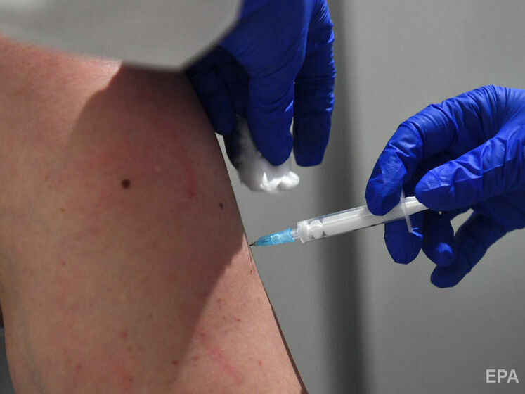 МОЗ України цього тижня планує підписати великий контракт на COVID-вакцини