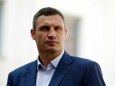 Щомісяця понад 27,7 тис. медиків отримують фінансову допомогу від Києва – Кличко