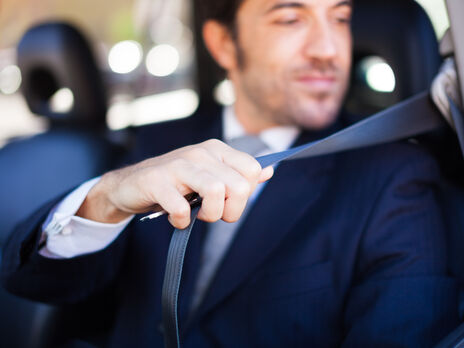 В полиции рассказали, сколько украинских водителей всегда пристегиваются