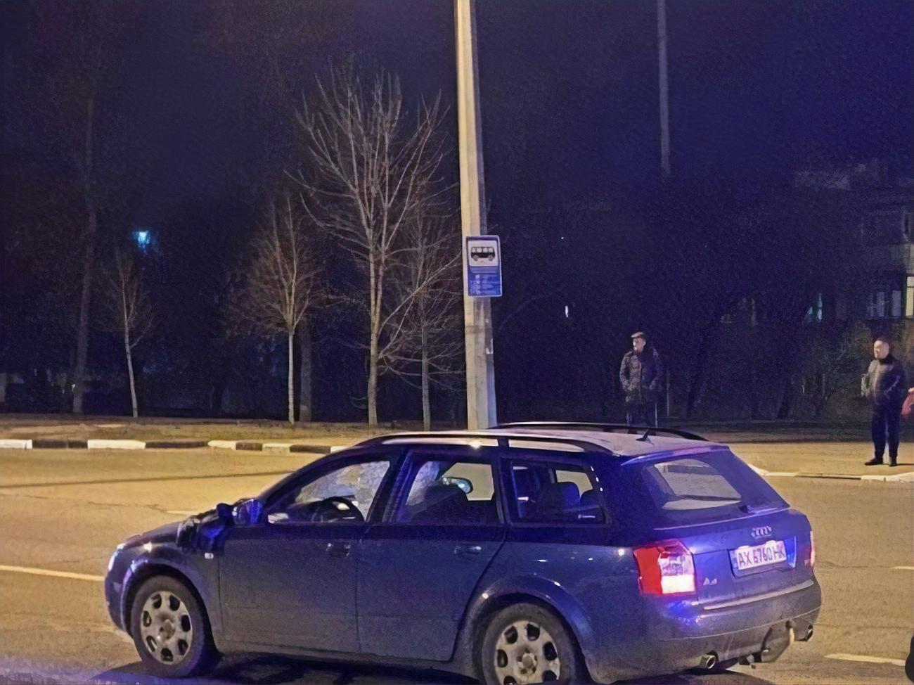 In Kharkiv, a policeman was killed when he crossed the road at a redirecting traffic light.  Video