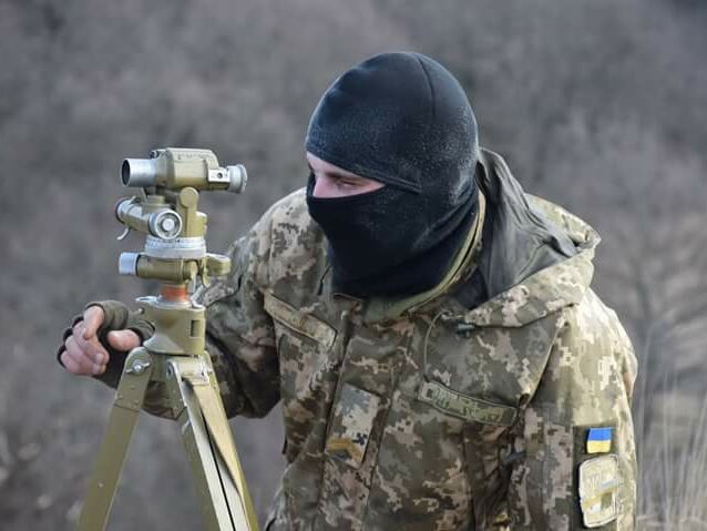Уранці 13 квітня на Донбасі загинув український військовослужбовець, ще двоє дістали поранення – штаб ООС