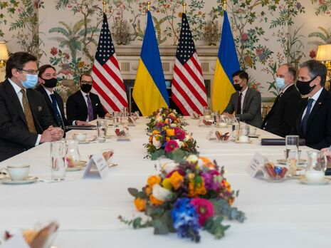 Кулеба и Блинкен обсудили эскалацию Россией ситуации на оккупированных территориях, вдоль украинской границы и в информпространстве – МИД Украины