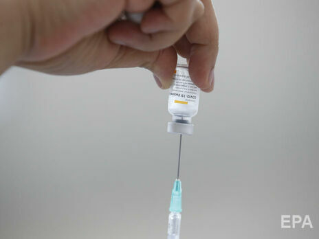 За каждым привитым вакциной CoronaVac украинцем сразу резервируют вторую дозу – Минздрав