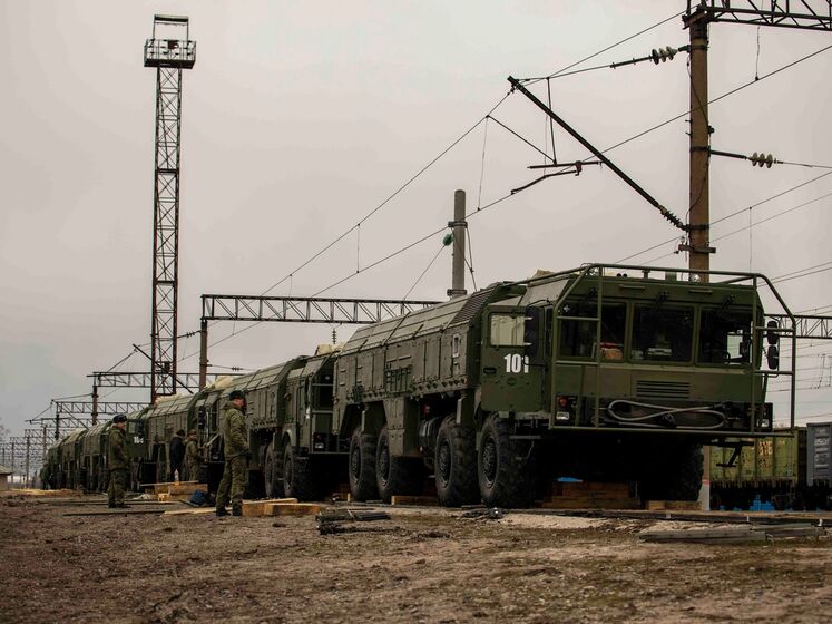 Росія й далі стягує війська і звинувачує НАТО в "нацьковуванні", Степанов заявив про спад епідемії в Україні. Головне за день