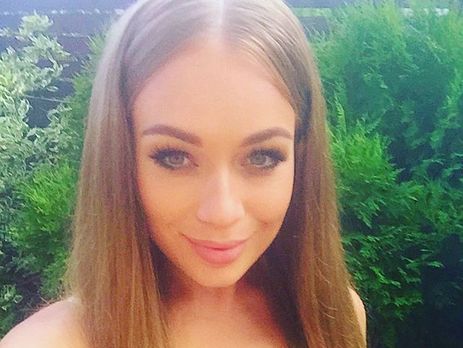 Телеведущая Яна Соломко выпрямила волосы