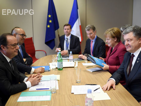 Порошенко, Меркель и Олланд договорились о встрече в нормандском формате 19 октября в Германии