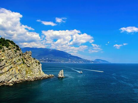 В окупованому Криму готуються прийняти 8 млн туристів улітку 2021 року