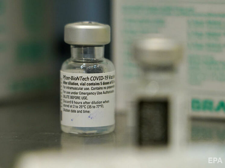 В Украине начали делать прививки от коронавируса препаратом Pfizer/BioNTech