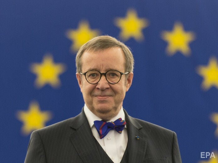 “Just freeze your visas.”  Ex-President of Estonia proposed to ban all Russians from entering the European Union