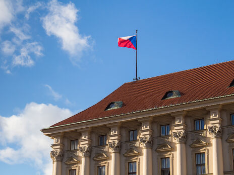 В.о. глави МЗС Чехії щодо вислання дипломатів із Росії: Це величезний удар по посольству як такому