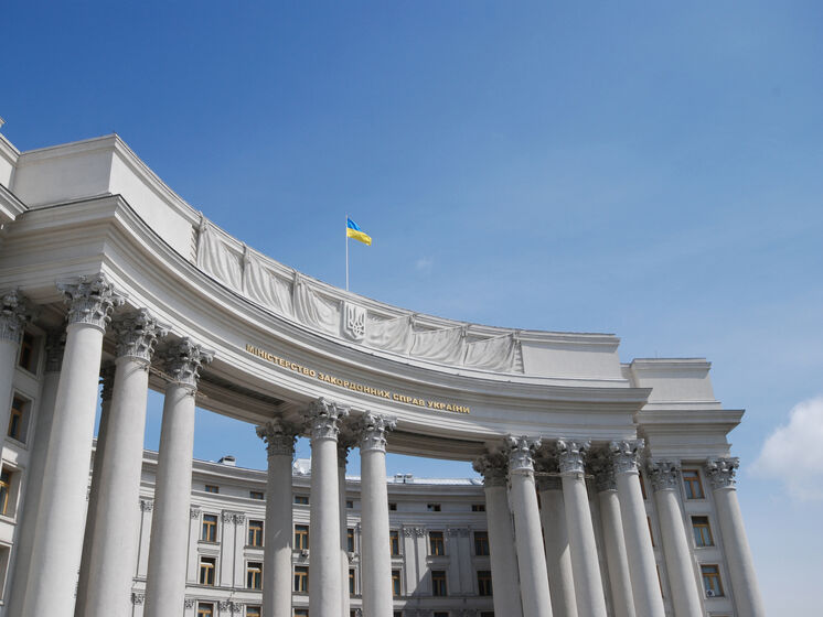 МЗС України повідомило РФ про вислання російського дипломата