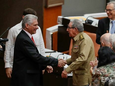 Главой Компартии Кубы стал президент Мигель Диас-Канель