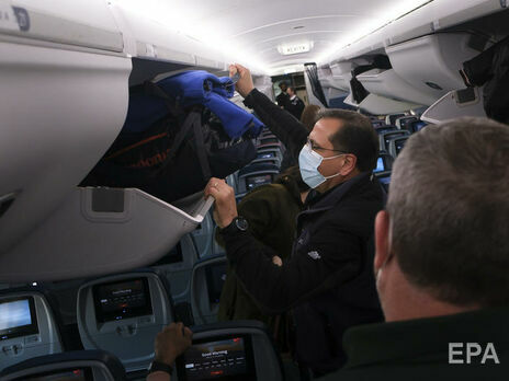 США не рекомендуют своим гражданам путешествовать в Украину