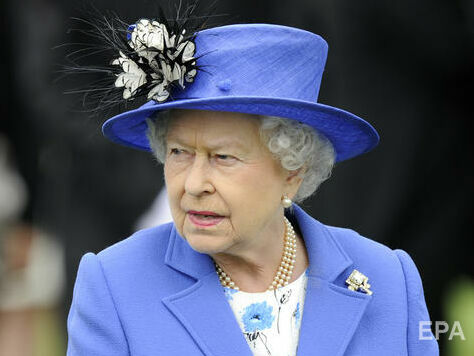 Королеві Великобританії Єлизаветі II виповнилося 95 років