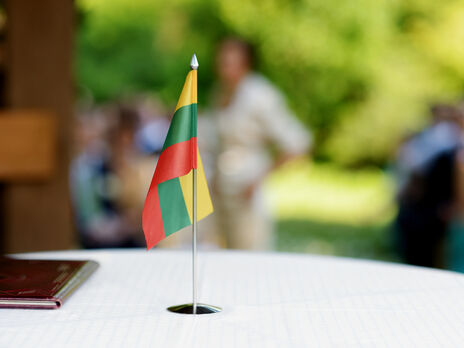 Литва обсуждает вопрос о высылке российских дипломатов