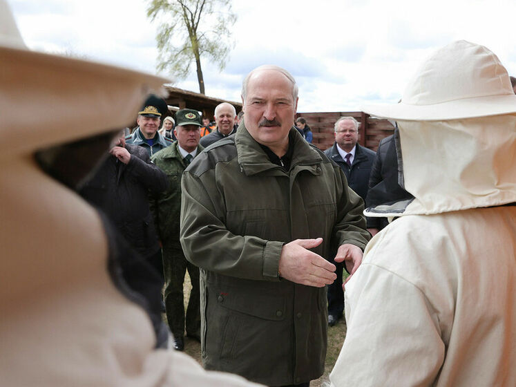 "Знищити кортеж. А потім добити гранатометами". Лукашенко каже, що було три сценарії "замаху" на нього