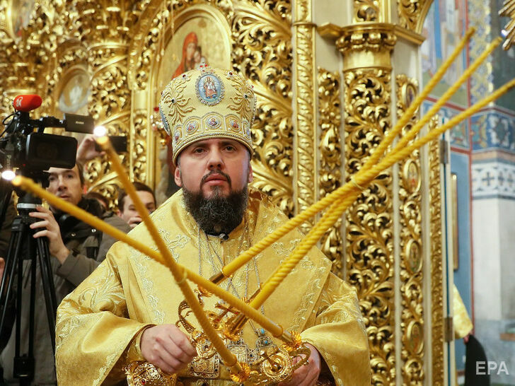 Православная церковь Украины призвала людей из группы риска по COVID-19 не ходить на Пасху в храмы