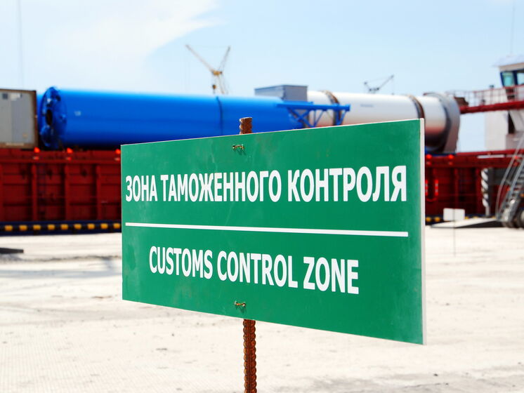В результате санкций СНБО отстранили еще 39 таможенников