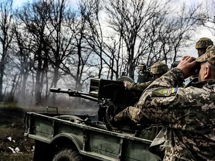 27 квітня на Донбасі один український військовий загинув, один дістав поранення, троє &ndash; бойові травми &ndash; штаб ООС