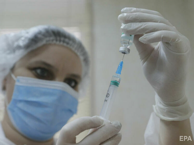 За сутки в Украине сделали рекордное число прививок от коронавируса