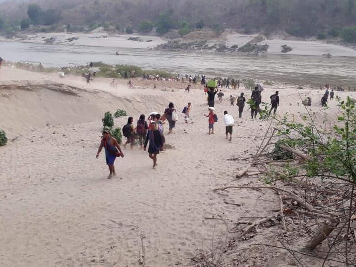 Тысячи жителей Мьянмы могут бежать в Таиланд – Reuters