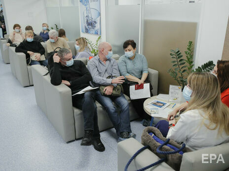 По состоянию на 3 мая в Украине подтвердили почти 2,1 млн случаев коронавирусной инфекции