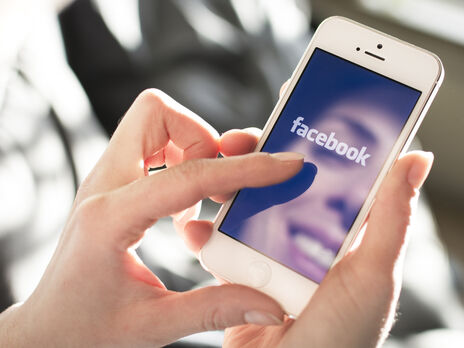 Facebook та Instagram просять дозволити збір особистих даних, щоб 