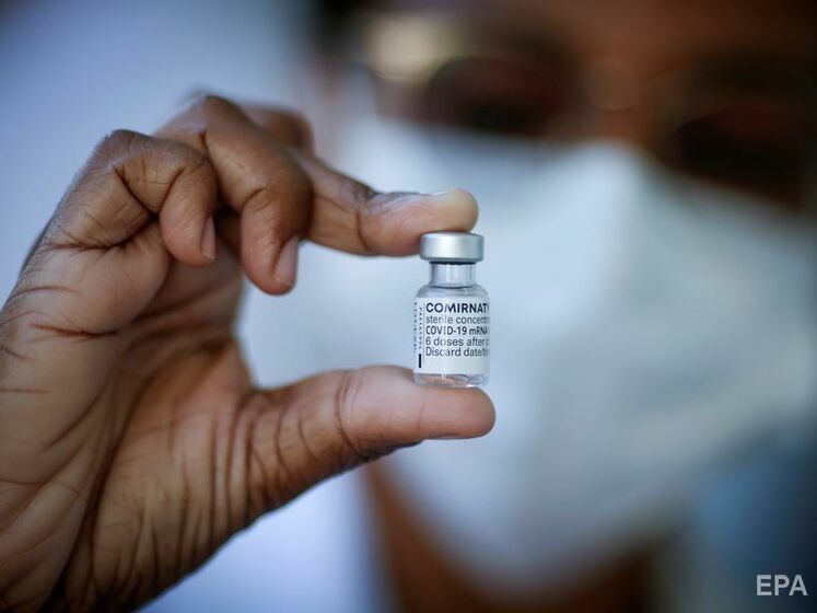 Канада первой в мире разрешила применять вакцину Pfizer от коронавируса детям от 12 лет