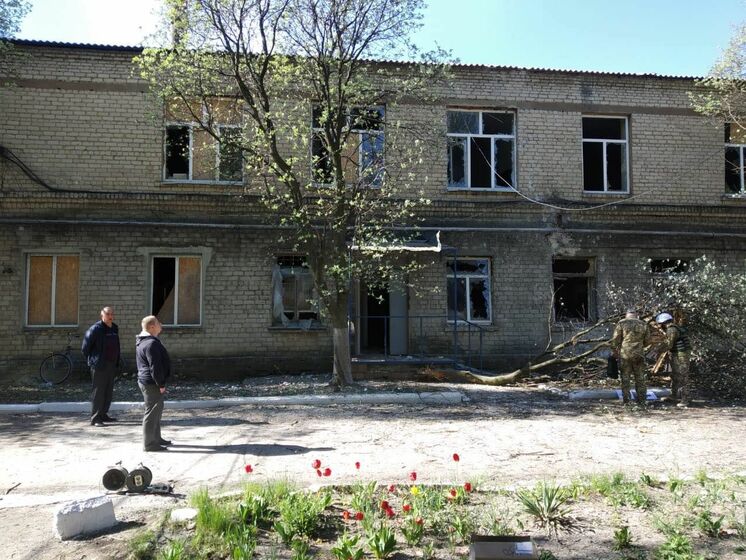 Після обстрілу лікарні в Донецькій області від стресу помер тяжкохворий пацієнт – ЗМІ