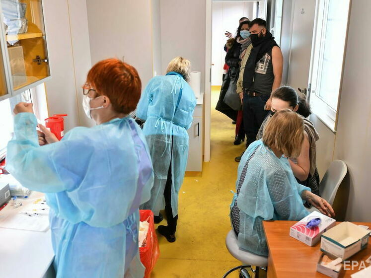 У Польщі підтвердили три випадки зараження "бразильським" штамом коронавірусу