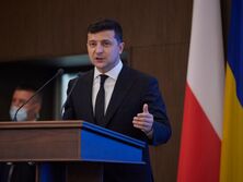 Зеленский пригласил Байдена посетить Украину с официальным визитом