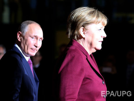 Порошенко и Путин не пожали руки перед началом встречи 