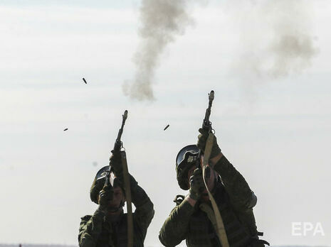 Окупанти і проросійські бойовики 6 травня неодноразово вели обстріл із різних видів зброї