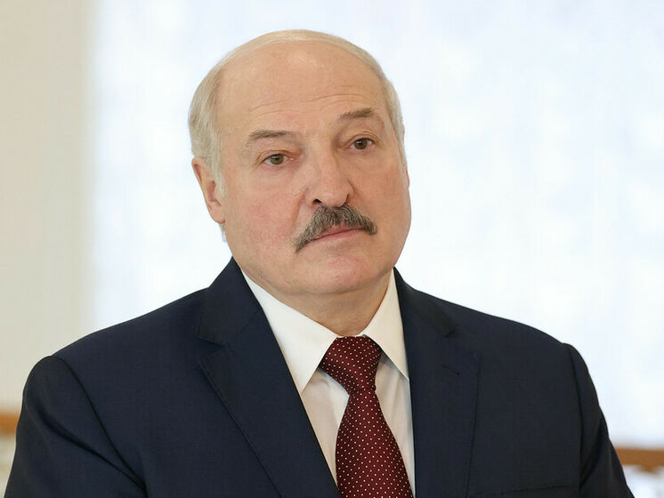"Отримали вчора у пробірці". Лукашенко заявив, що в Білорусі розробили свою вакцину проти коронавірусу