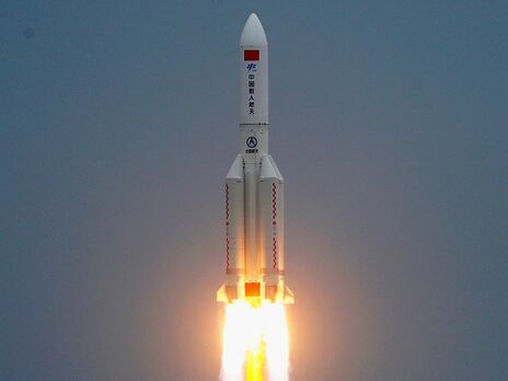 У Пекіні стурбовані падінням їхньої ракети на Землю, але запевняють, що уламки не завдадуть шкоди