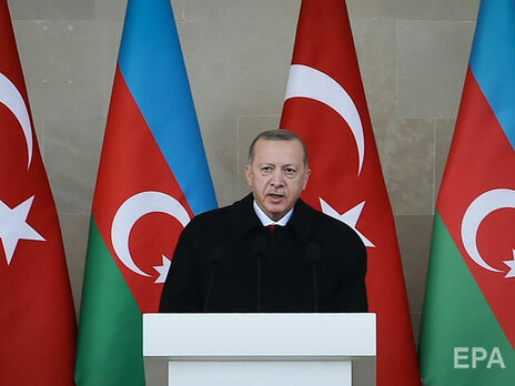 Ердоган заявив, що турецька вакцина проти коронавірусу буде готова до осені