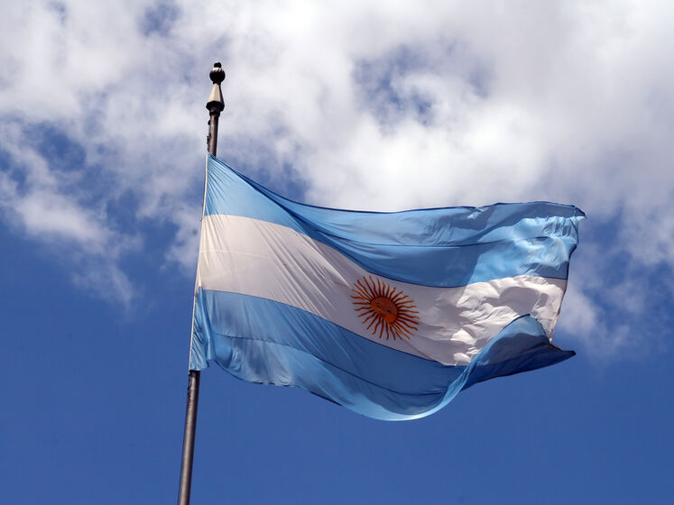 В Аргентине отложили выборы из-за коронавируса